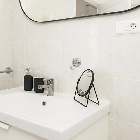 Somptueux 2 Pieces Vue Epoustouflante -parking *